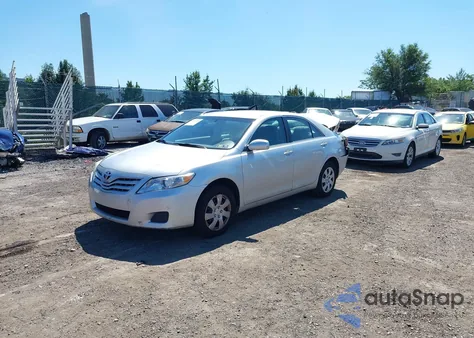 2011 Toyota Camry Le from USA, damaged, VIN 4T1BF3EKXBU674750